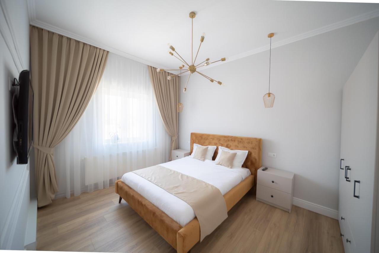 Bluesky Ultra-Central Premium Apartment Oradea Exteriér fotografie