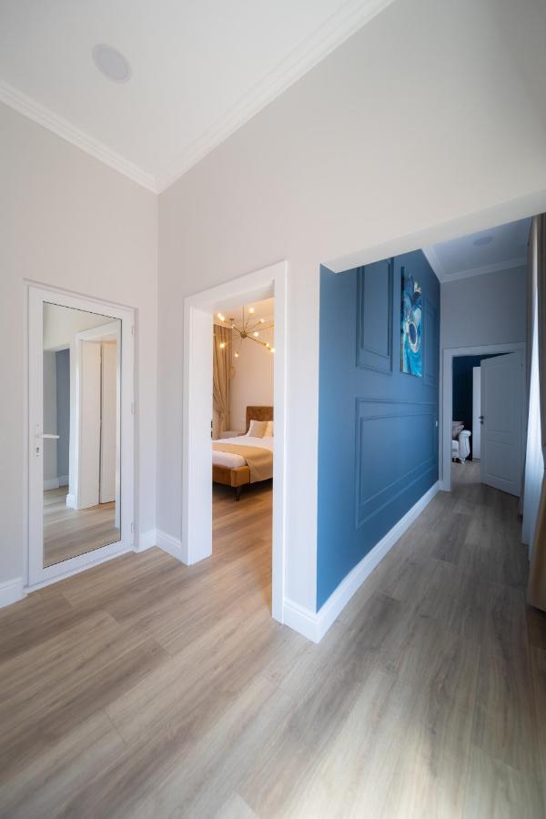 Bluesky Ultra-Central Premium Apartment Oradea Exteriér fotografie